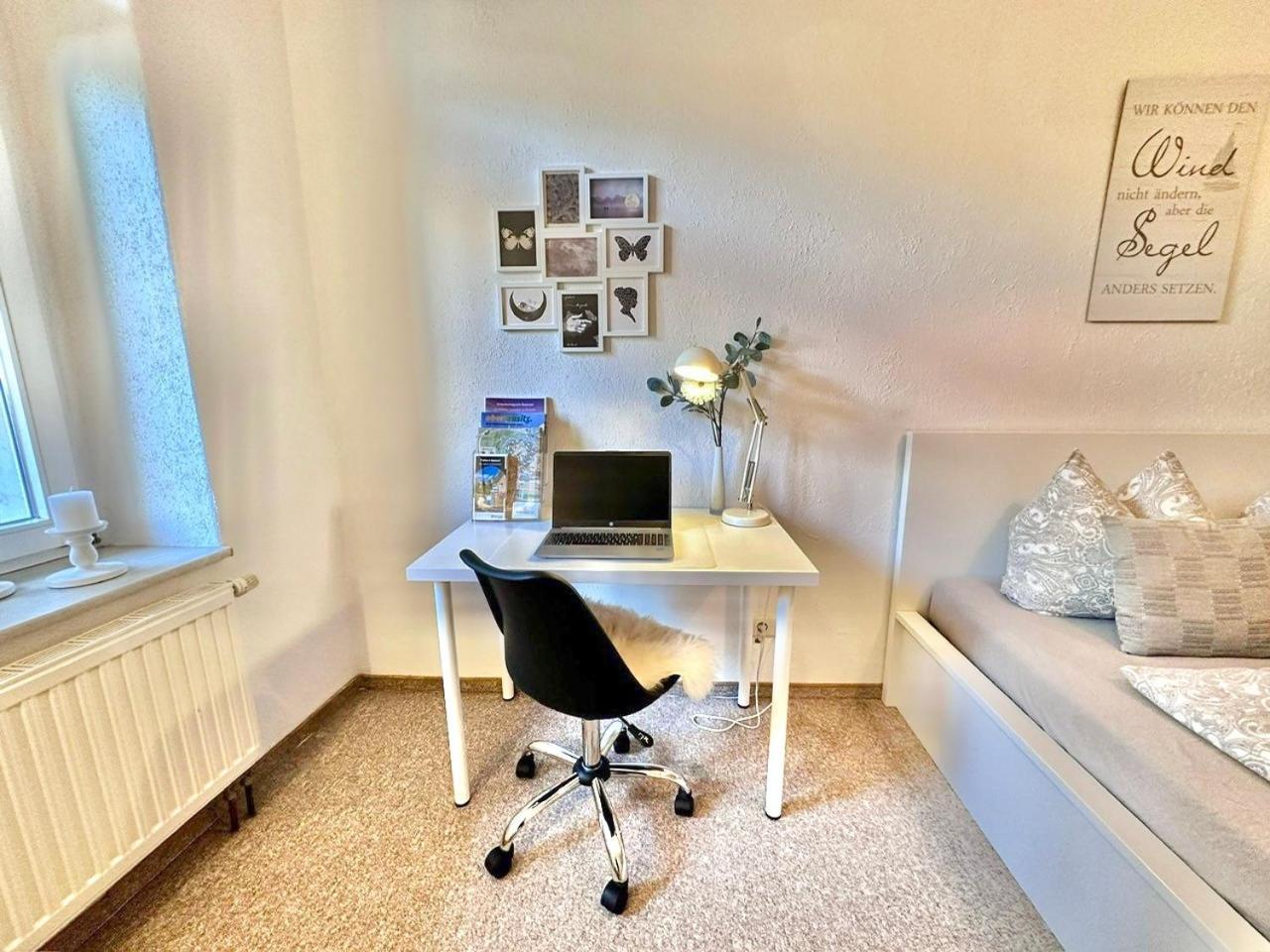 Appartement "Stadtgefluester" Im Zentrum, Inkl Stellplatz, 2 Betten, Babybett, Balkon, Gratis Kaffee Und Tee, Wlan Баутцен Экстерьер фото
